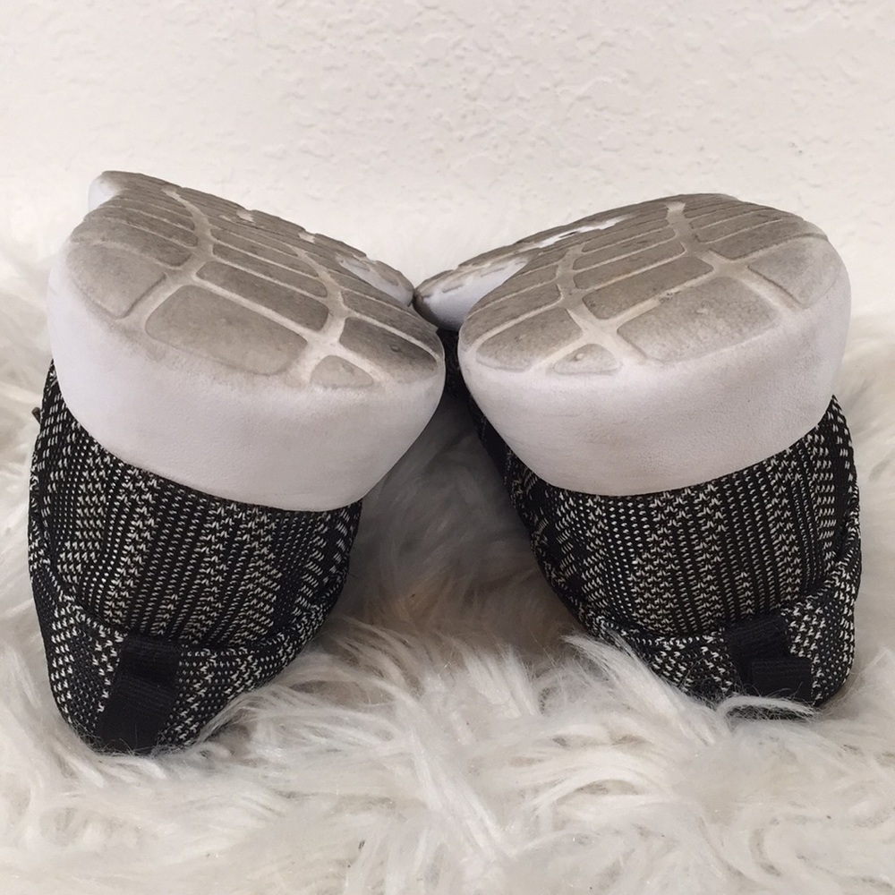 Nike Roshe Run Jacquard Obsidian Black/White sz. 9 - Picture 8 of 9